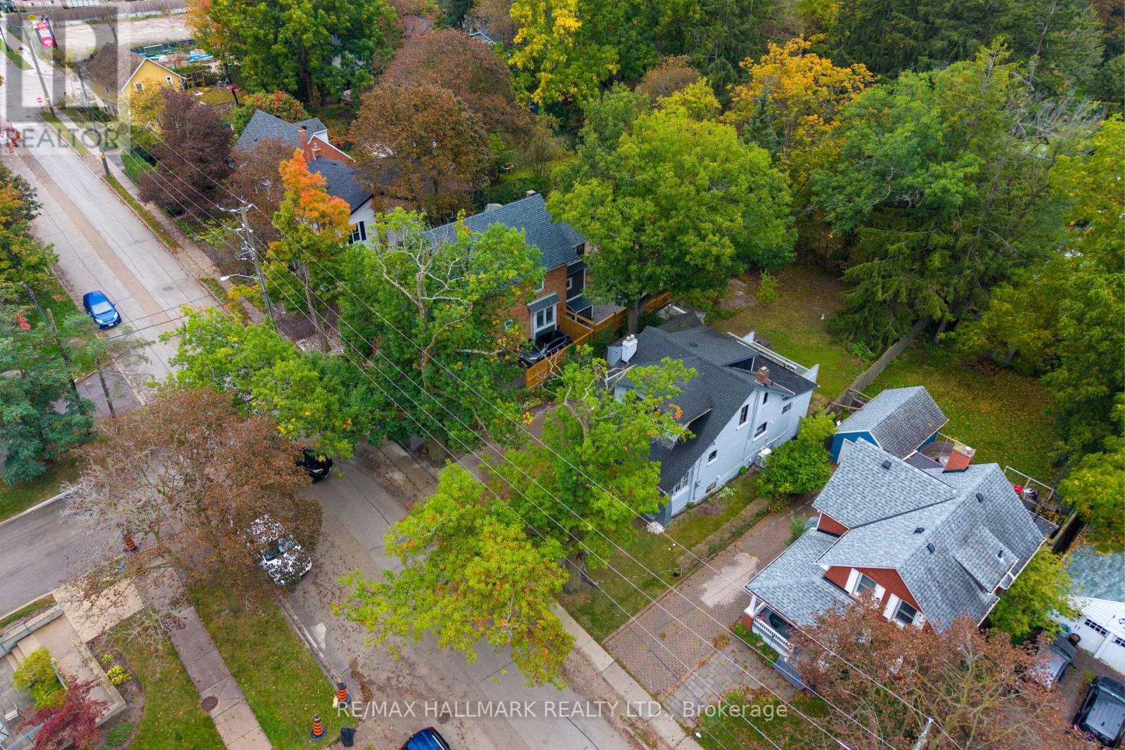 20 Elizabeth Street South, Richmond Hill, ON photo 26