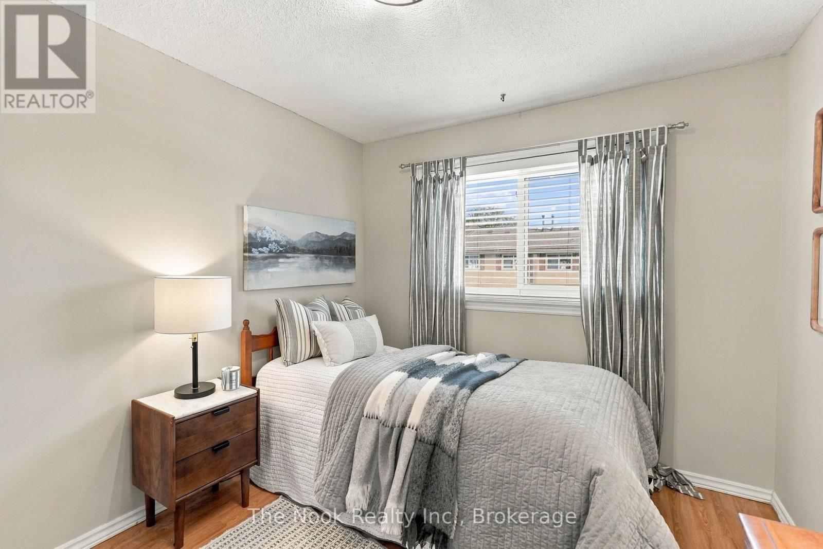 49- 966 Adelaide Avenue East, Oshawa, ON photo 25