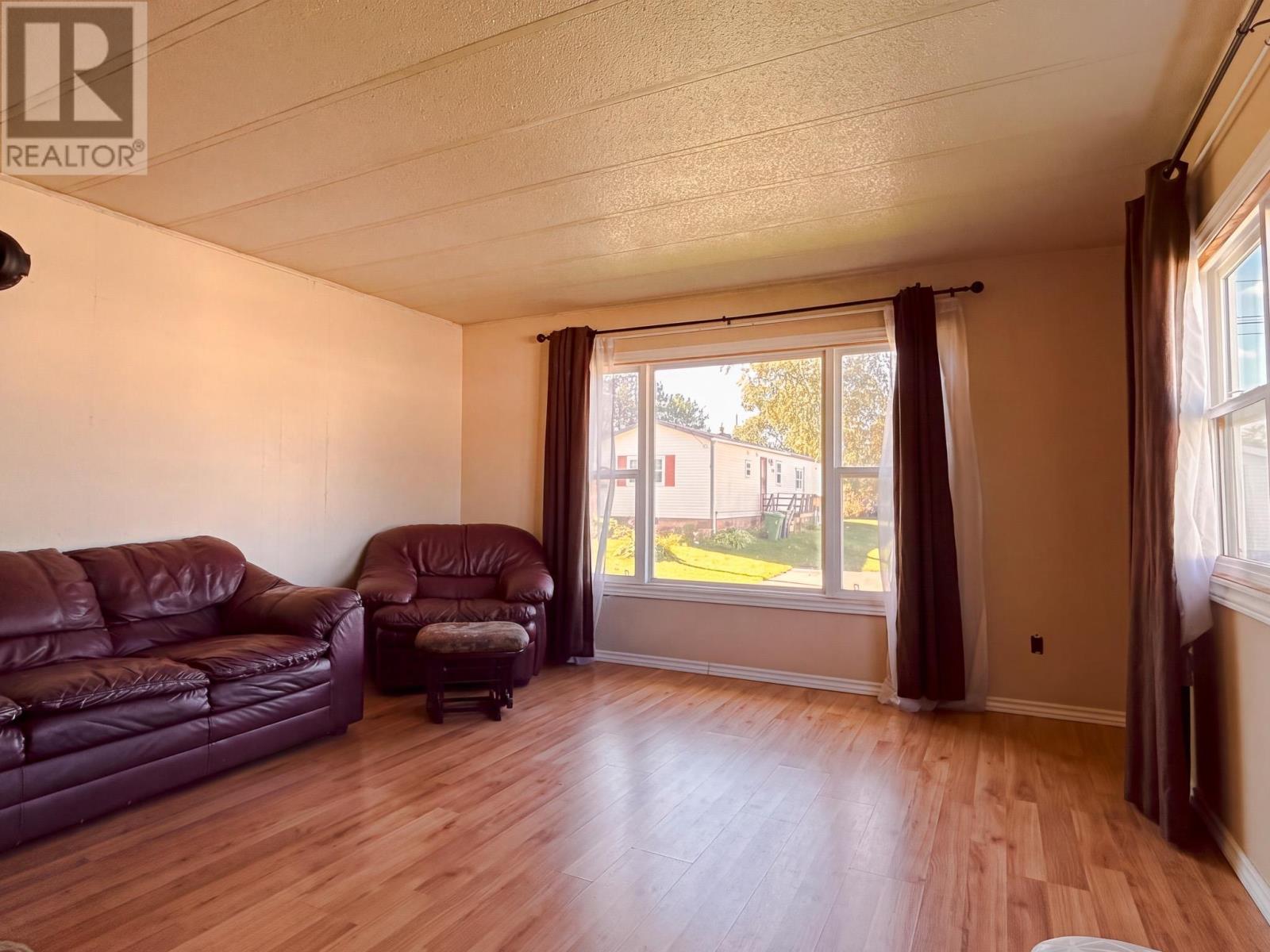 87 Heritage photo 4