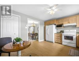 20 Spring Meadow Court thumbnail 15