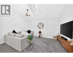 19 Versant View SW - photo 33
