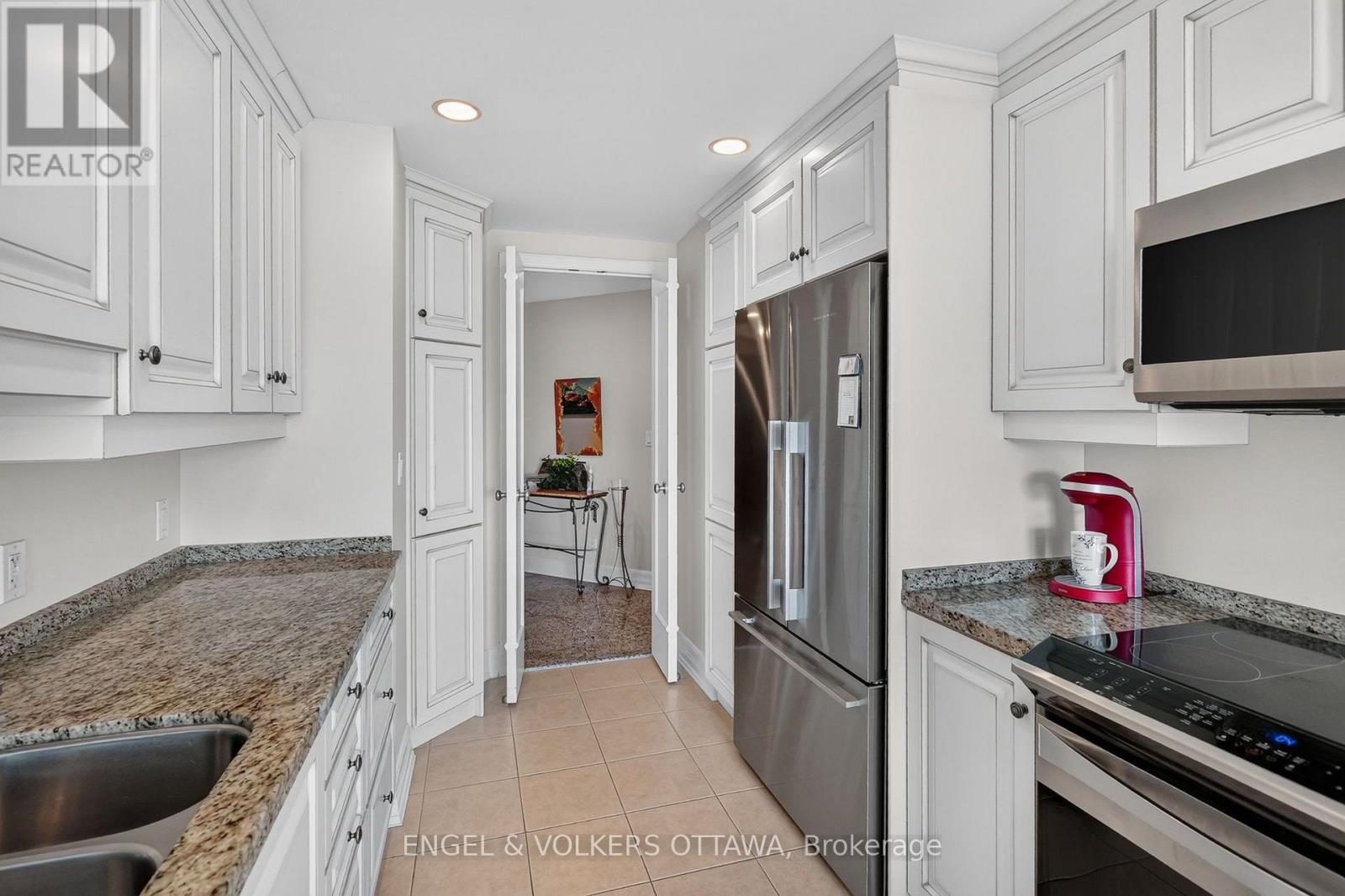 #1608 3580 RIVERGATE WAY - Image 10
