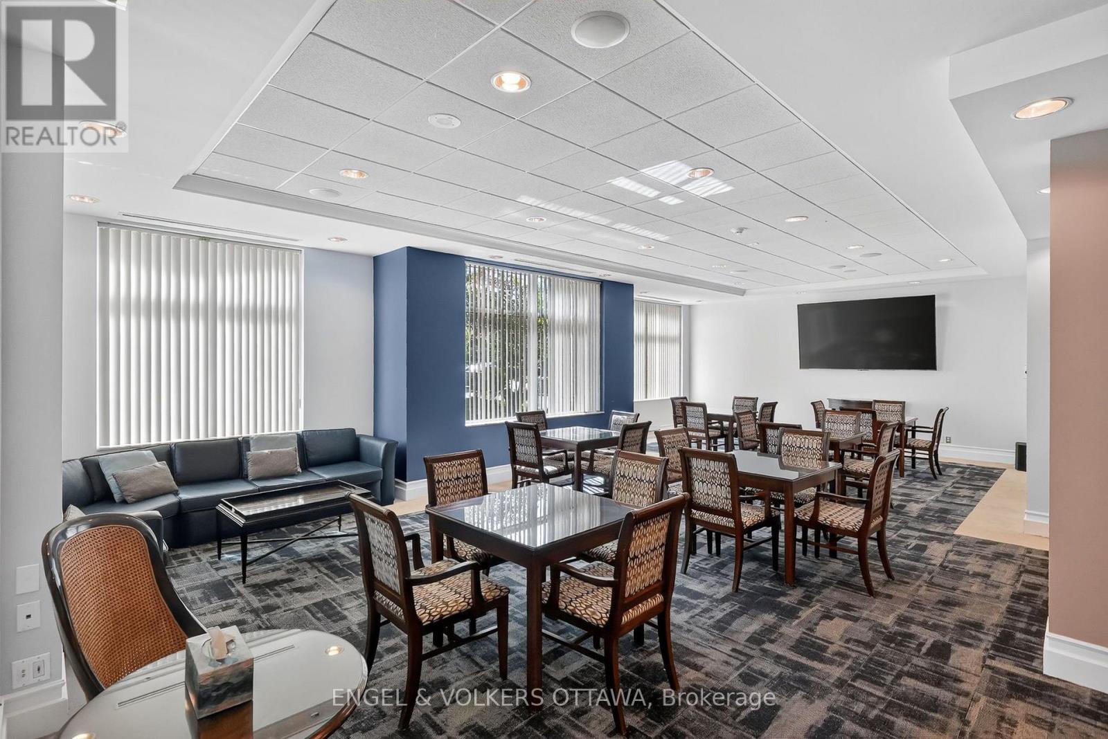 #1608 3580 RIVERGATE WAY - Image 29