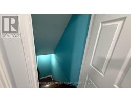 Family room - 89 Dunsfold Drive, Toronto, ON M1B1T5 Photo 9