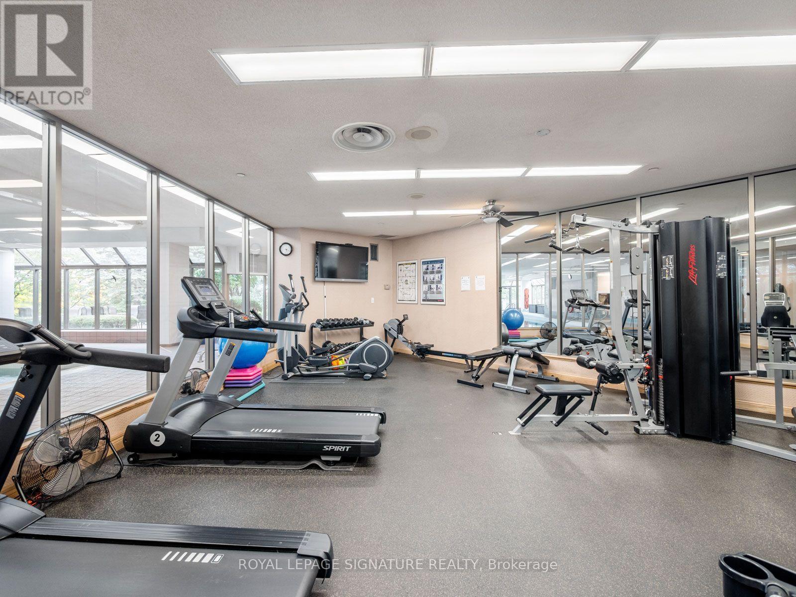 #612 20 GUILDWOOD PARKWAY - 28