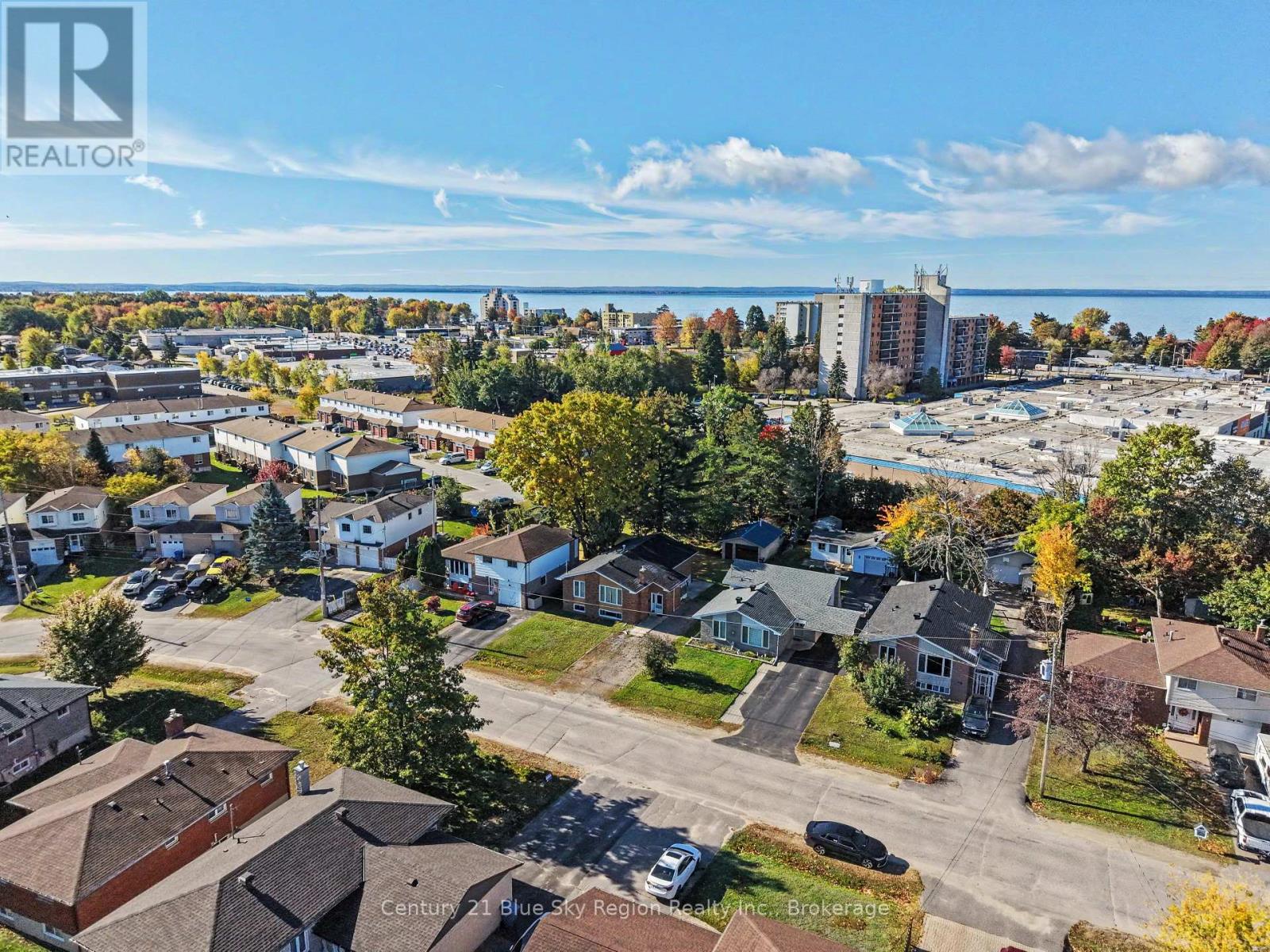 29 BEAVER CRESCENT - Image 34