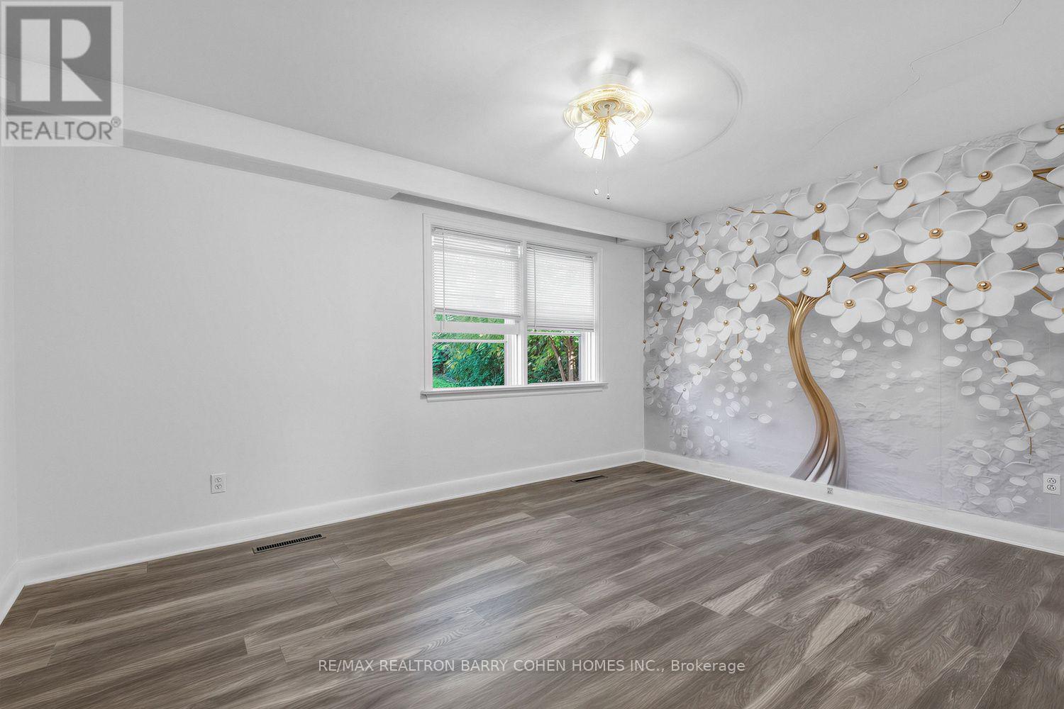 19 Oakbank Road, Vaughan, ON photo 20