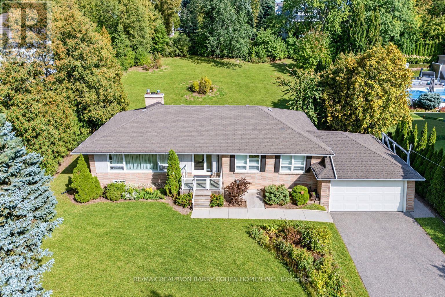 19 Oakbank Road, Vaughan, ON photo 6