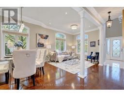 207 Farmstead Road, Richmond Hill, ON L4S2J6 Photo 11