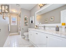207 Farmstead Road, Richmond Hill, ON L4S2J6 Photo 35
