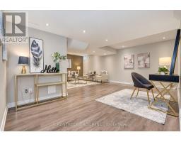 207 Farmstead Road, Richmond Hill, ON L4S2J6 Photo 38