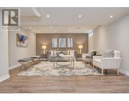 207 Farmstead Road, Richmond Hill, ON L4S2J6 Photo 39