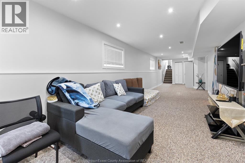 1685 CHATEAU AVENUE - Image 13