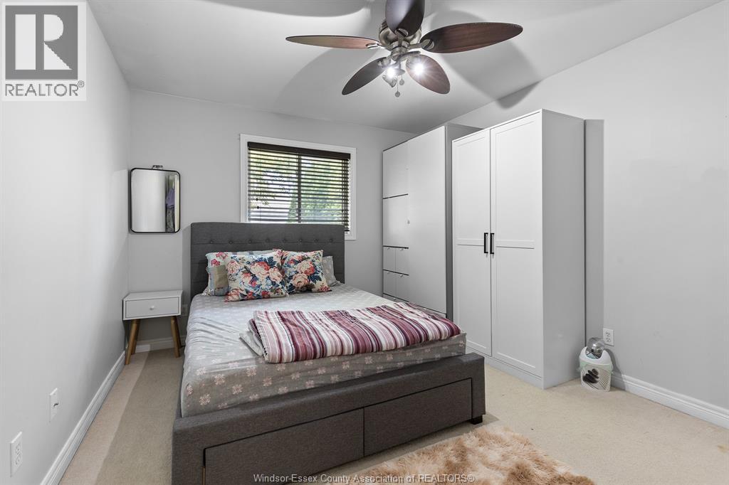 1685 CHATEAU AVENUE - 7