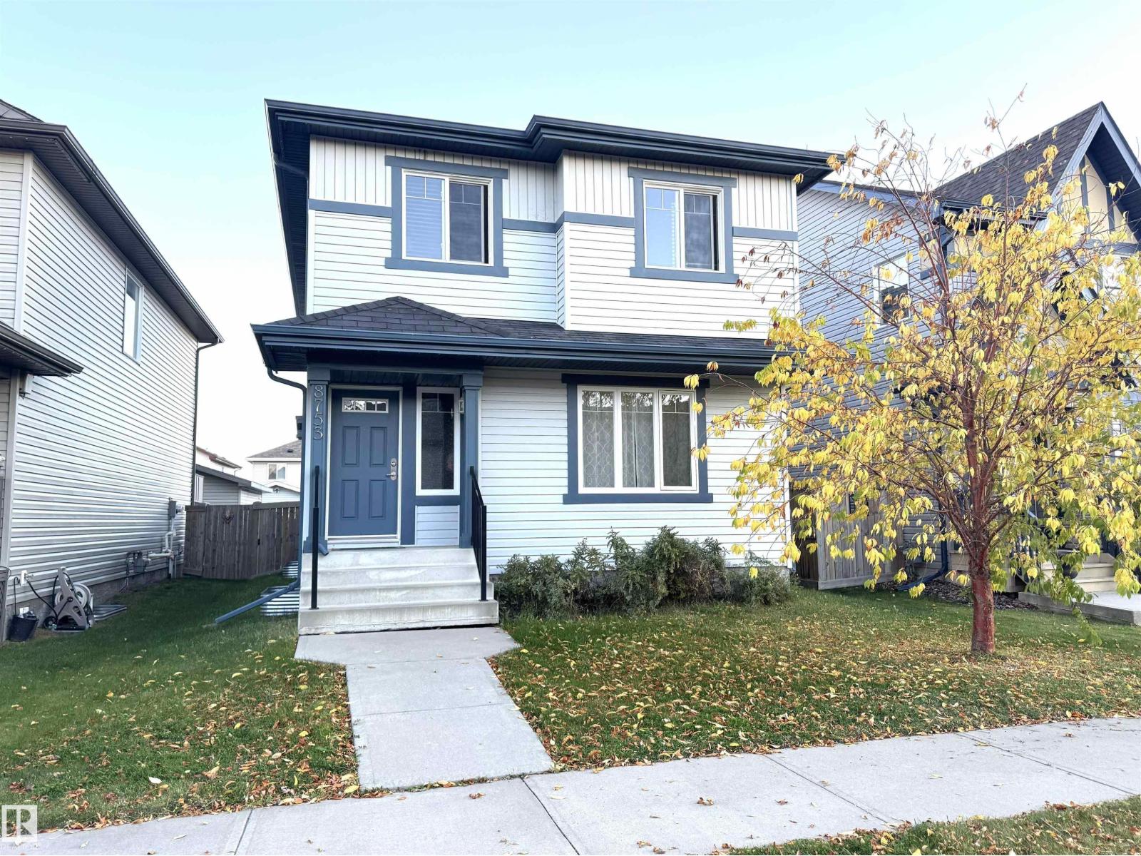 Photo of 8753 180A AV NW, Edmonton