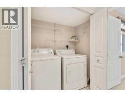 252, 66 Glamis Green SW - photo 8