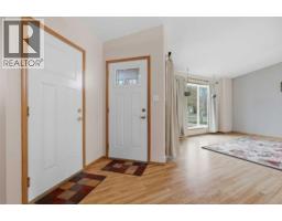115 Cougar Road N - photo 3