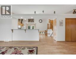 115 Cougar Road N - photo 6