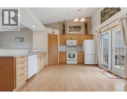 115 Cougar Road N - photo 8