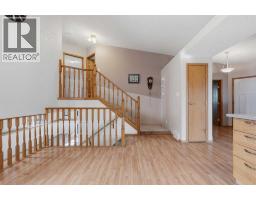 115 Cougar Road N - photo 14