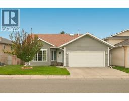 115 Cougar Road N - photo 1