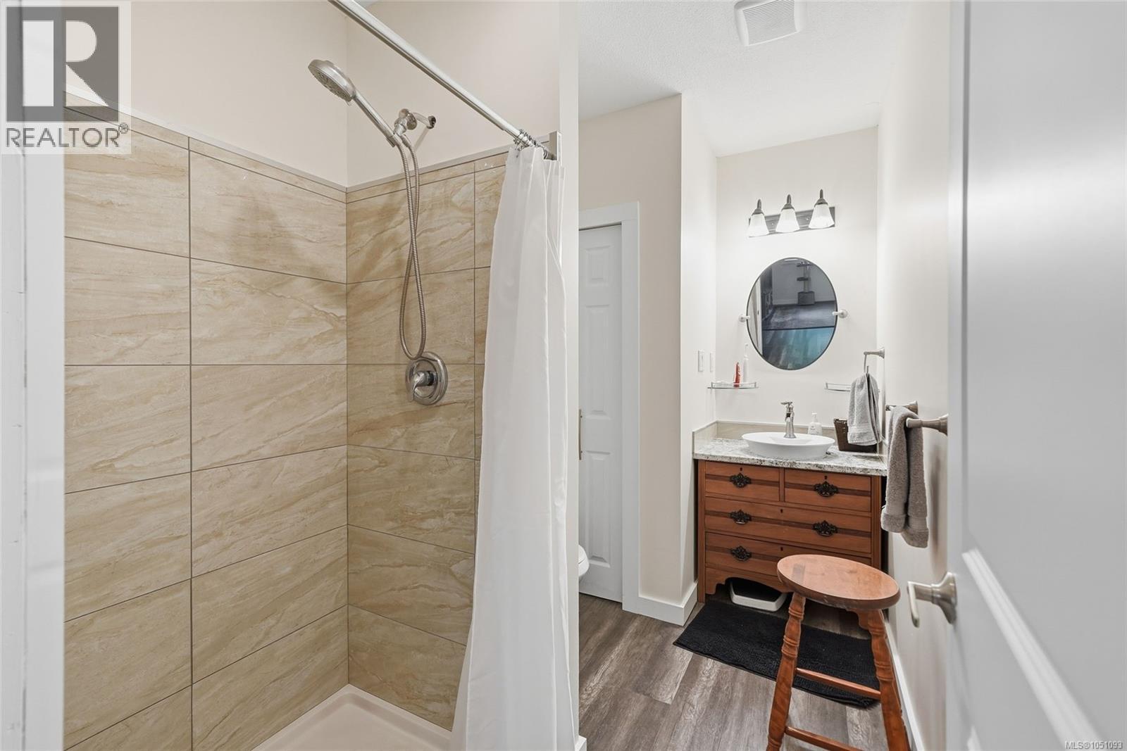 1580 Meadowood Way - 47