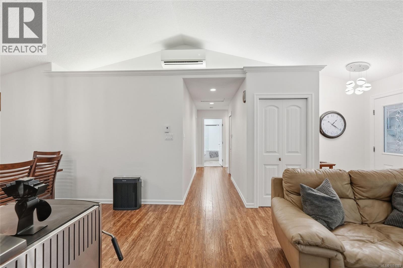 1580 Meadowood Way - Image 31