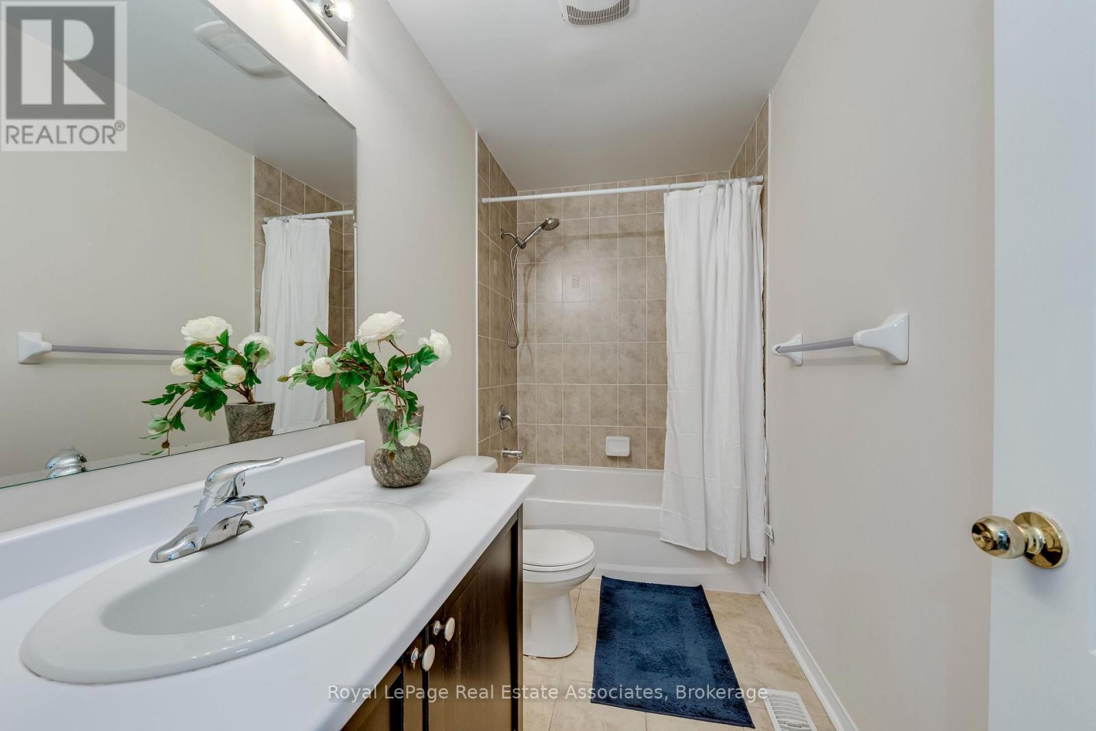1- 2375 Truscott Drive, Mississauga, ON photo 16