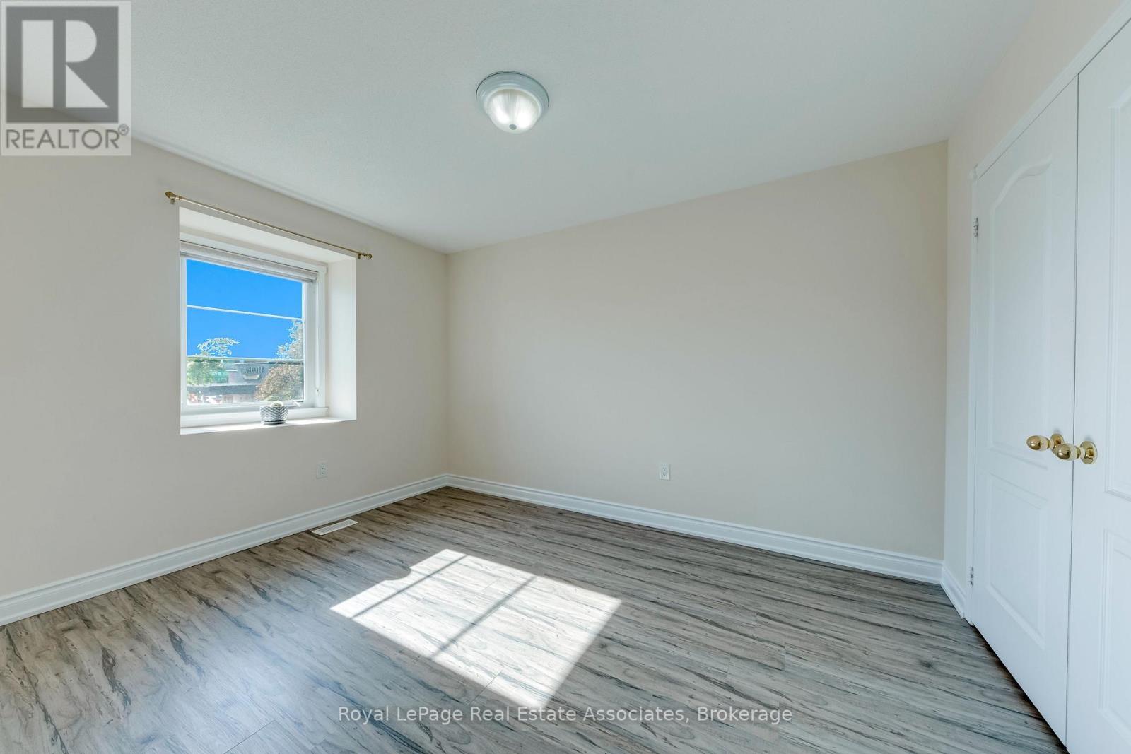 #1 2375 TRUSCOTT DRIVE - 18