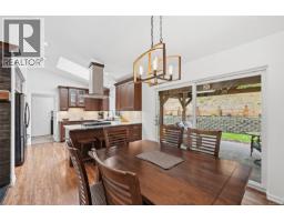 1580 Meadowood Way, Qualicum Beach, BC V9K2V2 Photo 21