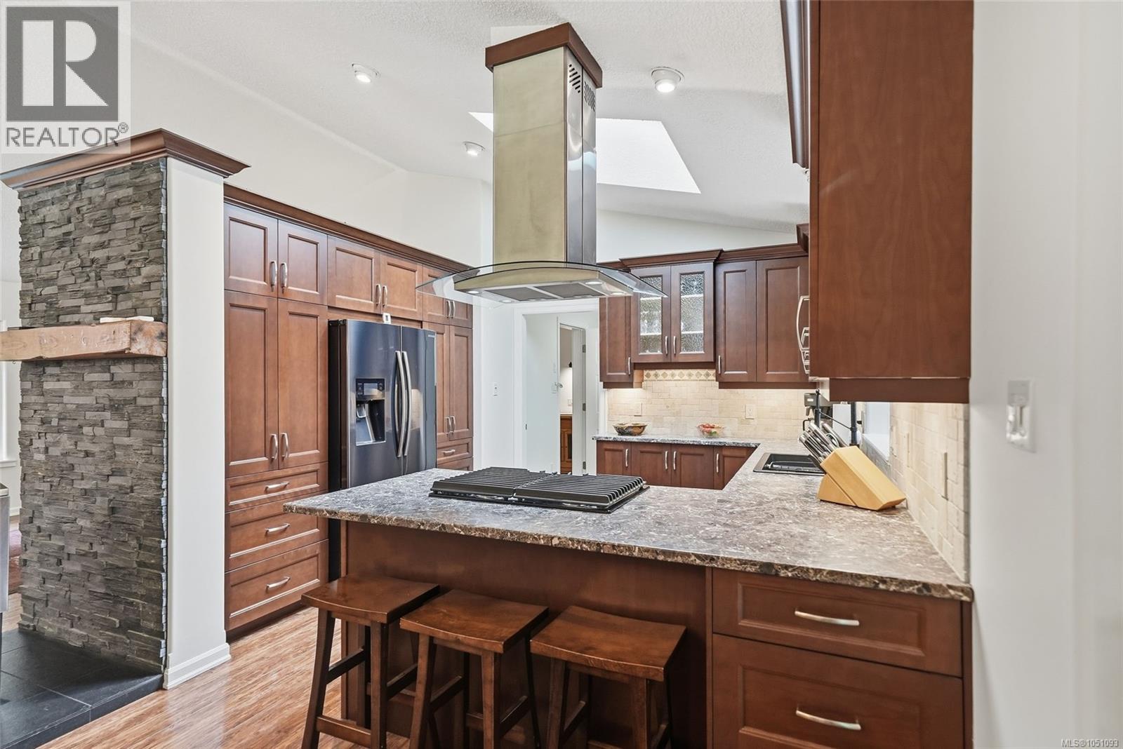1580 Meadowood Way - 23
