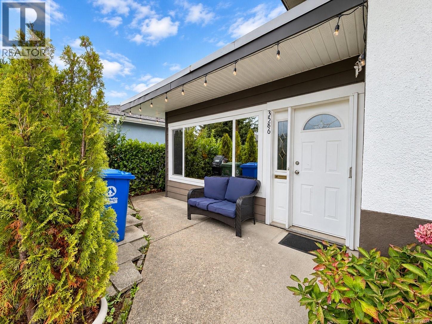 3586 10th Ave - 3