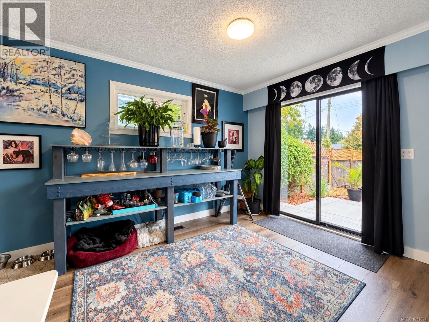 3586 10th Ave - Image 8