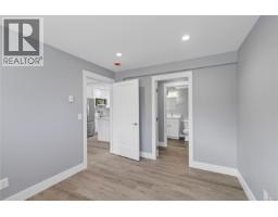 580 Ninth St, Nanaimo, BC V9R6G5 Photo 38