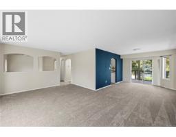 Patio - 580 Ninth St, Nanaimo, BC V9R6G5 Photo 9