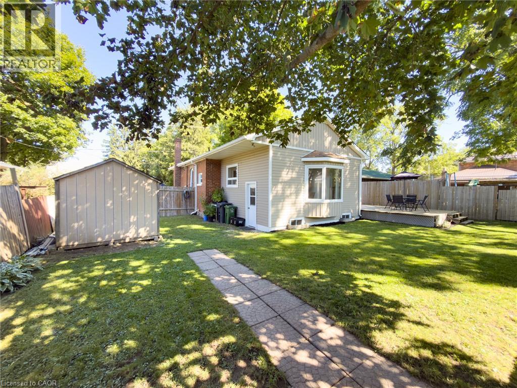 86 Green Street — photo 28