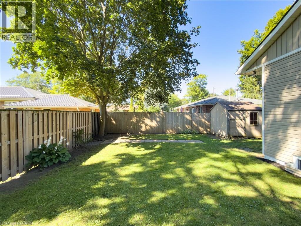 86 Green Street — photo 31