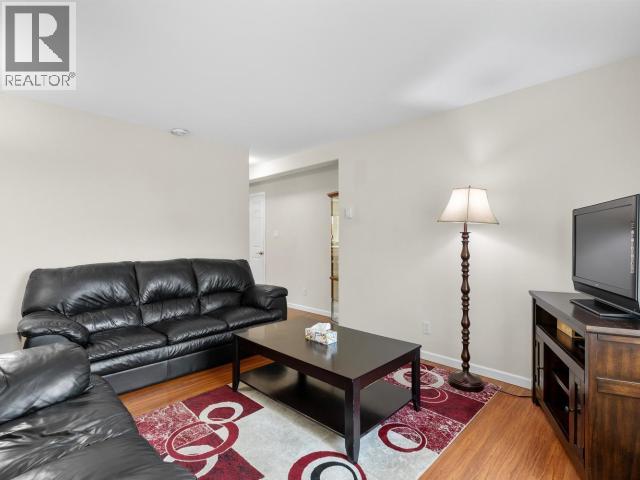 32-19 WANN ROAD - 17