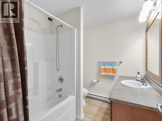 32-19 WANN ROAD - 23