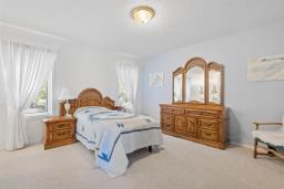 36 Oak Bay, Rosenort, MB R0G1W0 Photo 13