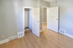 585 Machray Avenue, Winnipeg, MB R2W1B1 Photo 17