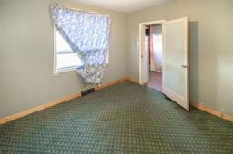 585 Machray Avenue, Winnipeg, MB R2W1B1 Photo 36