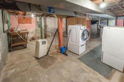 585 Machray Avenue, Winnipeg, MB R2W1B1 Photo 38