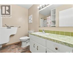 843 N Mcintosh Street, Regina, SK S4R6H1 Photo 18