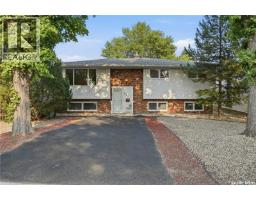 843 N McIntosh STREET, Regina — photo 2