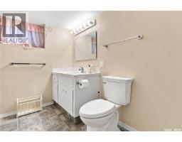 843 N Mcintosh Street, Regina, SK S4R6H1 Photo 36