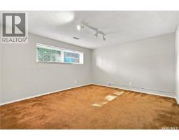 843 N Mcintosh Street, Regina, SK S4R6H1 Photo 38