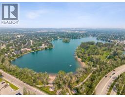 856 Lake Twintree Crescent SE - photo 4
