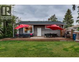 5327 17 Avenue SW - photo 36