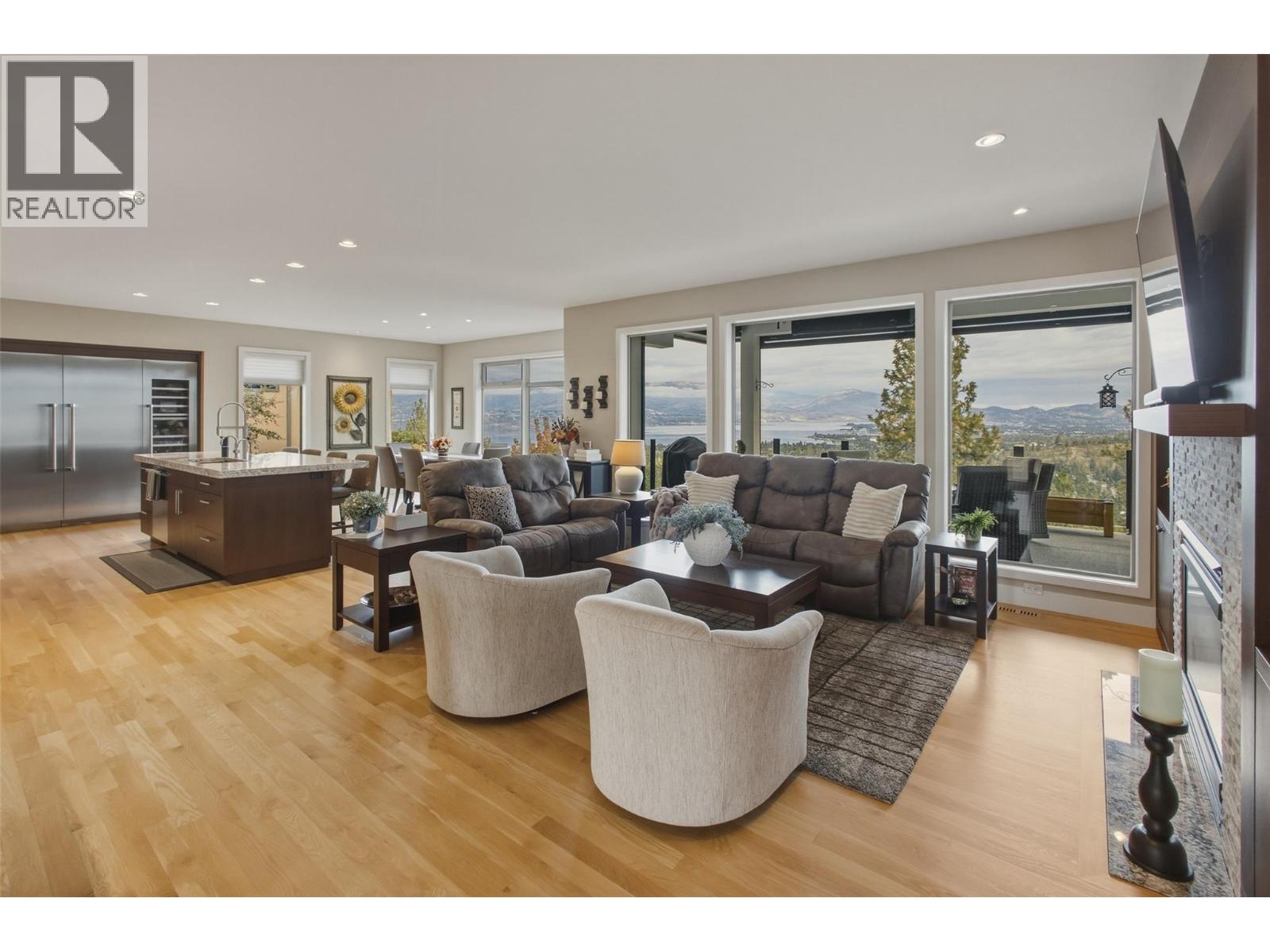4804 Carmel Crescent, Kelowna